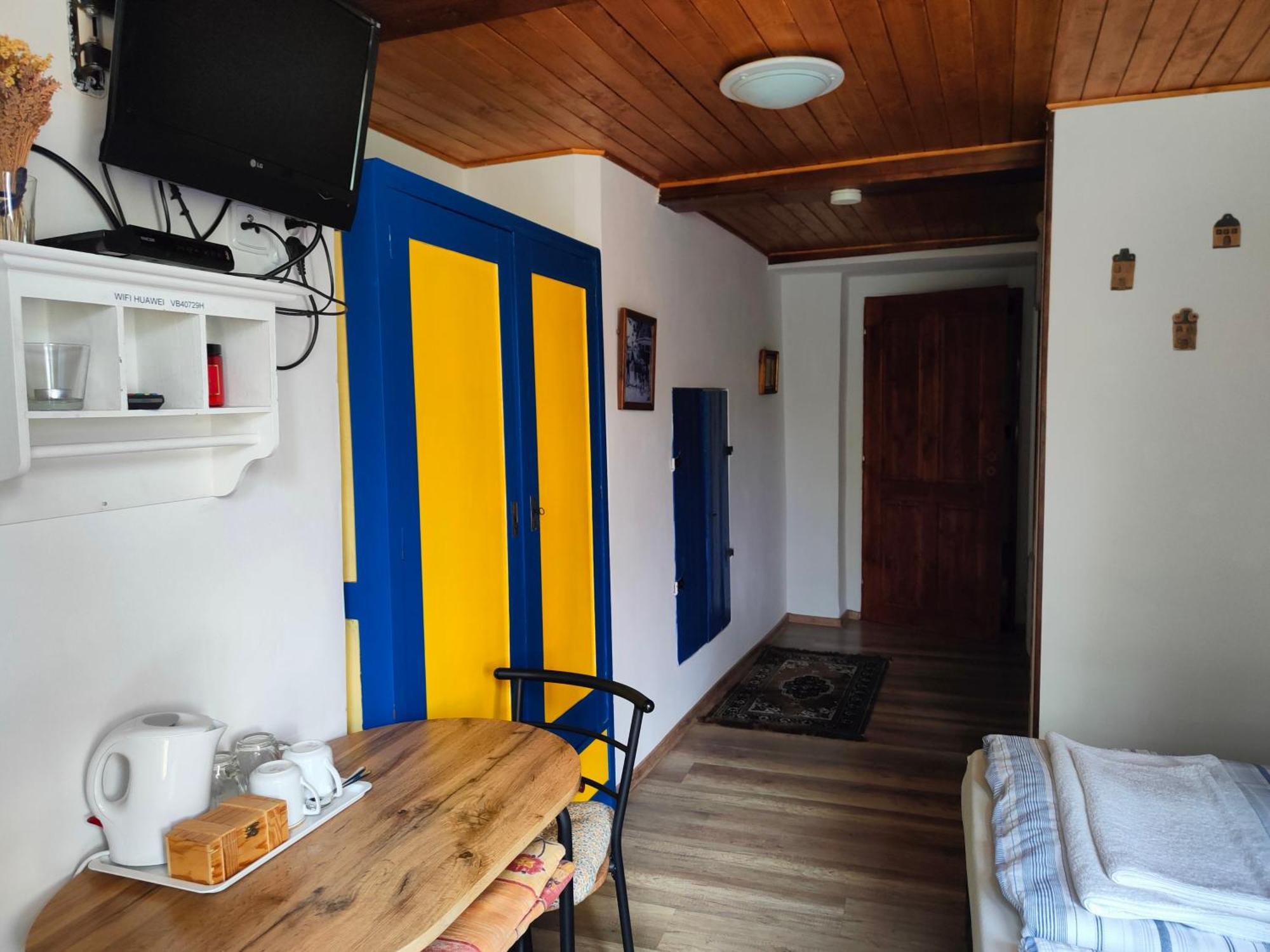 Bed And Breakfast Tvrz Velká Bukovina Δωμάτιο φωτογραφία